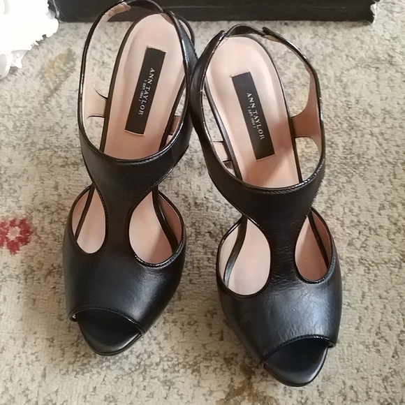 Ann Taylor platform high hills open toes shoes - Picture 5 of 5